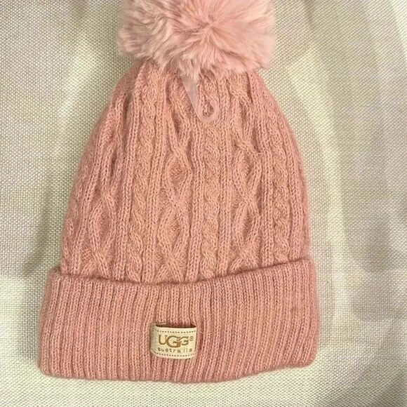 UGG Pom Pom beanie - Picture 1 of 3